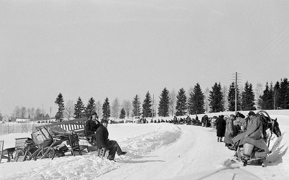 Финские граждане покидают территории, отошедшие к Советскому Союзу